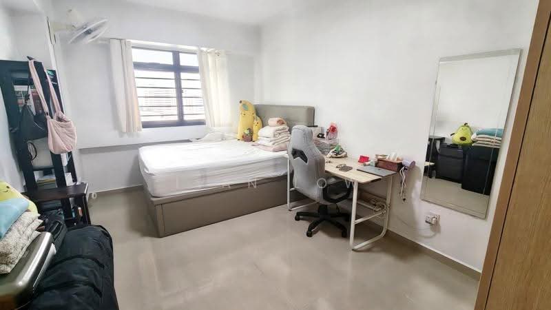 273B Jurong West Avenue 3, 273B Jurong West Avenue 3, Boon Lay / Jurong / Tuas, 3 Bedrooms, 1,195 sqft, HDB Flat For Sale, by Ivan Low, 500279021 - Bedroom - PropertyGuru.com.sg