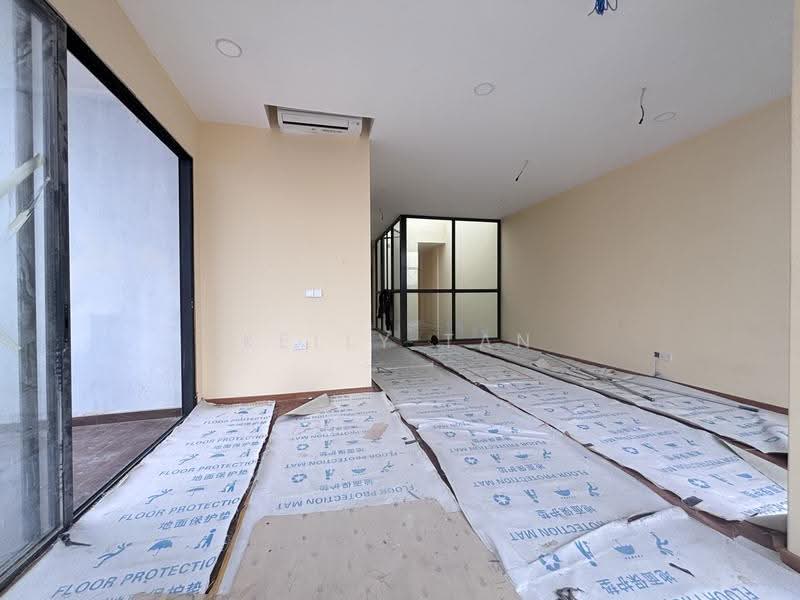 Salim road, Eunos / Geylang / Paya Lebar, 2 Bedrooms, 2,000,361 sqft, Semi-Detached House For Rent, by Kelly Tan, 500279029 - PropertyGuru.com.sg
