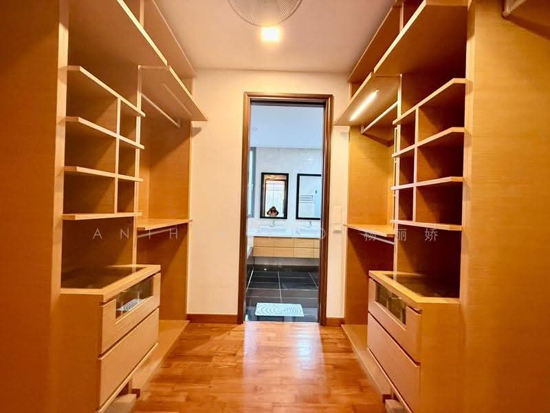 Estrivillas, 55H Jalan Lim Tai See, Tanglin / Holland / Bukit Timah, 5 Bedrooms, 6,211 sqft, Corner Terrace For Rent, by Anthea Yeo 杨丽娇, 500279034 - Bathroom - PropertyGuru.com.sg