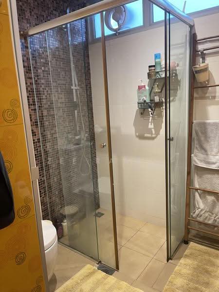 Joo Chiat Mansion, 185 Joo Chiat Place, East Coast / Marine Parade, 4 Bedrooms, 1,800 sqft, Apartment For Sale, by Zee Rashid, 500279039 - Bathroom - PropertyGuru.com.sg