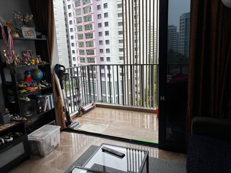 River Isles, Punggol Central, Hougang / Punggol / Sengkang, 3 Bedrooms, 893 sqft, Condominium For Rent, by Linndal Koh, 500279047 - Balcony - PropertyGuru.com.sg