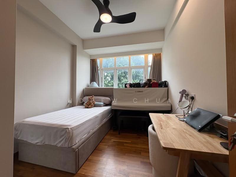 3 Bedder, Well renovated, Freehold In District 15, Marine parade road | Bedok South | Elliot Walk | Nallur Road, East Coast / Marine Parade, 3 Bedrooms, 1,239 sqft, Condominium For Sale, by Andrew Chua, 500279056 - PropertyGuru.com.sg