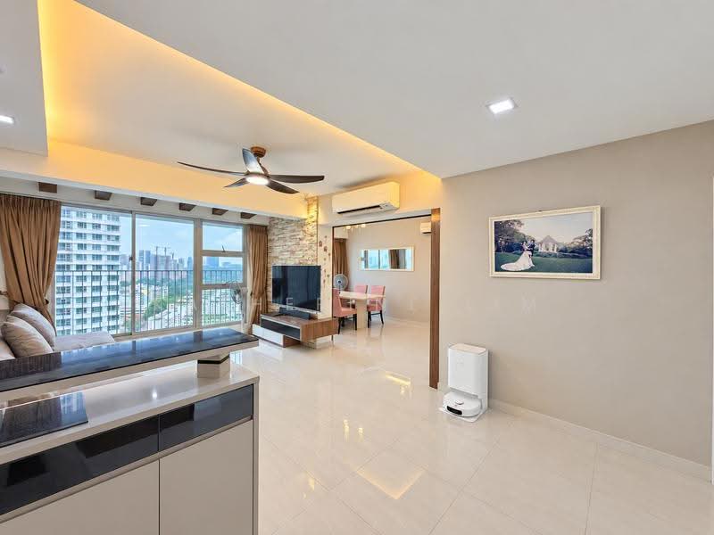 53 Commonwealth Drive, 53 Commonwealth Drive, Alexandra / Commonwealth, 3 Bedrooms, 1,033 sqft, HDB Flat For Sale, by Katherine Lim, 500279061 - Living Room - PropertyGuru.com.sg
