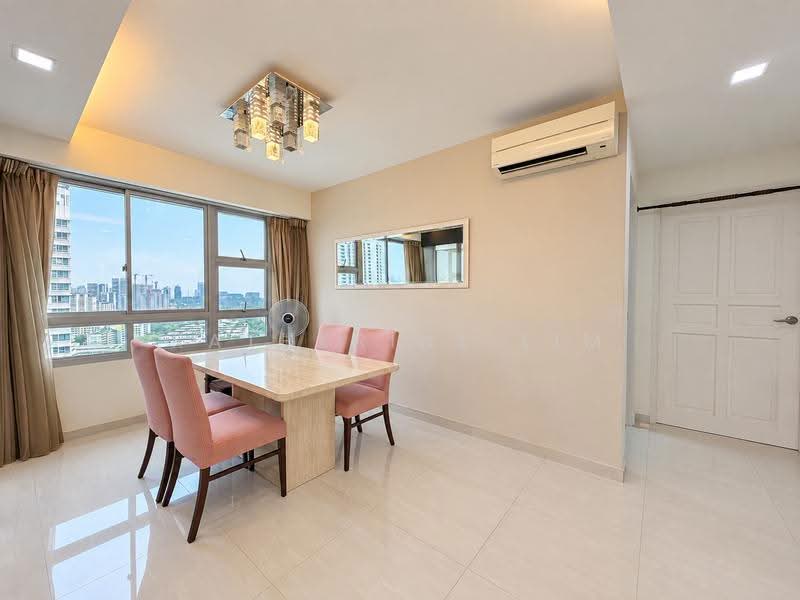 53 Commonwealth Drive, 53 Commonwealth Drive, Alexandra / Commonwealth, 3 Bedrooms, 1,033 sqft, HDB Flat For Sale, by Katherine Lim, 500279061 - Dining Room - PropertyGuru.com.sg