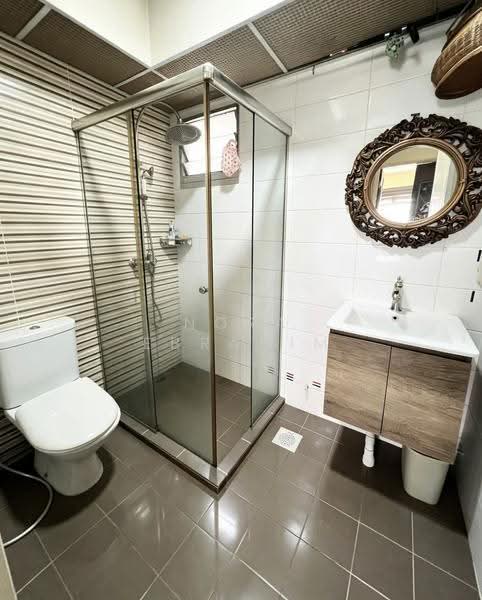 441A Bukit Batok West Avenue 8, 441A Bukit Batok West Avenue 8, Dairy Farm / Bukit Panjang / Choa Chu Kang, 3 Bedrooms, 990 sqft, HDB Flat For Sale, by Nora Ebrahim, 500279064 - Bathroom - PropertyGuru.com.sg
