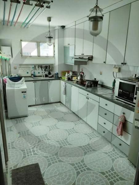107D Edgefield Plains, 107D Edgefield Plains, Hougang / Punggol / Sengkang, 2 Bedrooms, 1,180 sqft, HDB Flat For Rent, by Wee Siang Ang, 500279069 - Kitchen - PropertyGuru.com.sg