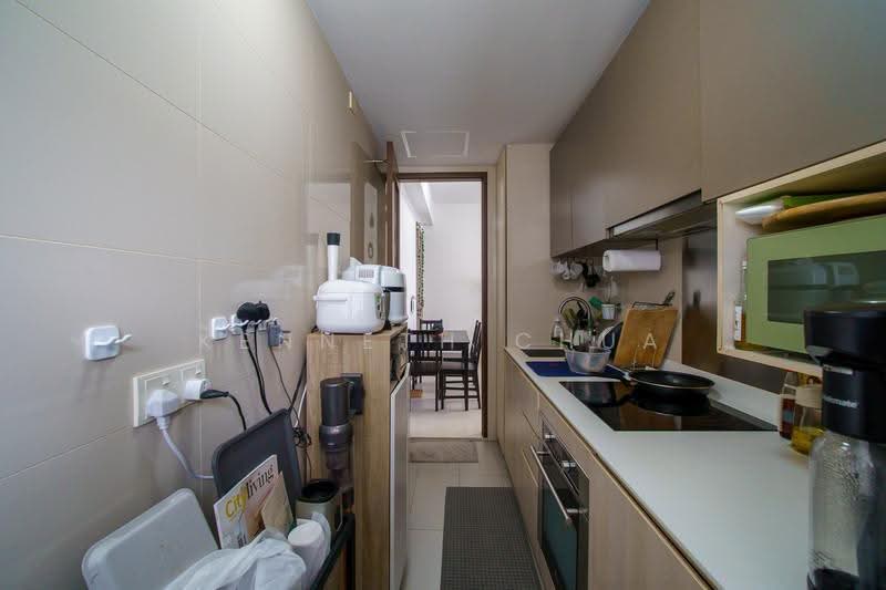 Foresque Residences, 101 Petir Road, Dairy Farm / Bukit Panjang / Choa Chu Kang, 2 Bedrooms, 710 sqft, Condominium For Sale, by Kenneth Chua, 500279076 - Kitchen - PropertyGuru.com.sg