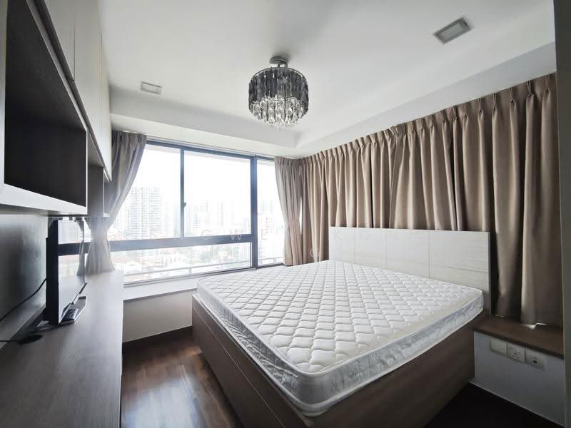Regent Residences, 1091 Serangoon Road, Balestier / Toa Payoh, 2 Bedrooms, 818 sqft, Condominium For Rent, by Fengwen Kong (Feng), 500279085 - Bedroom - PropertyGuru.com.sg