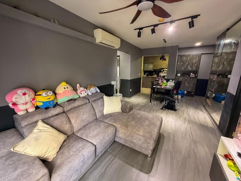 78 Dawson Road, 78 Dawson Road, Alexandra / Commonwealth, 3 Bedrooms, 914 sqft, HDB Flat For Sale, by Kenneth Chua, 500279087 - Living Room - PropertyGuru.com.sg