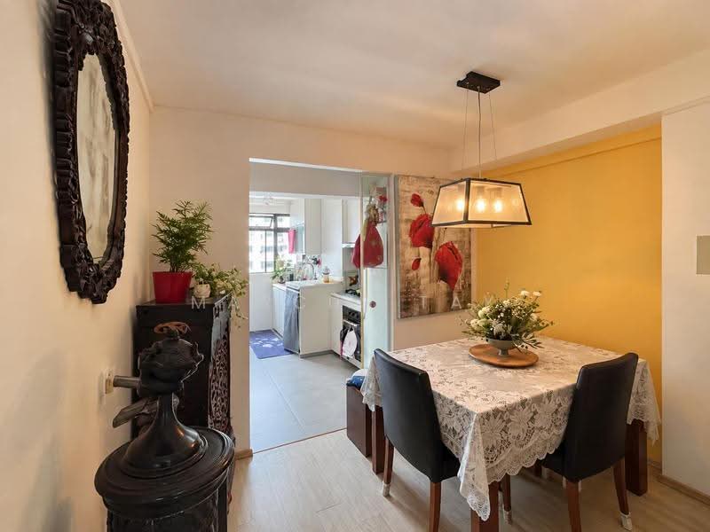 15 Hougang Avenue 3, 15 Hougang Avenue 3, Hougang / Punggol / Sengkang, 3 Bedrooms, 883 sqft, HDB Flat For Sale, by Marcus Tay, 500279092 - Dining Room - PropertyGuru.com.sg