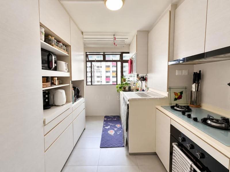 15 Hougang Avenue 3, 15 Hougang Avenue 3, Hougang / Punggol / Sengkang, 3 Bedrooms, 883 sqft, HDB Flat For Sale, by Marcus Tay, 500279092 - Kitchen - PropertyGuru.com.sg