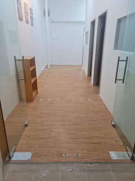 Ubi Centre, 57 Ubi Avenue 1, Eunos / Geylang / Paya Lebar, 1,152 sqft, Light Industrial (B1) For Sale, by Aro Toh, 500279105 - CommercialGuru.com.sg