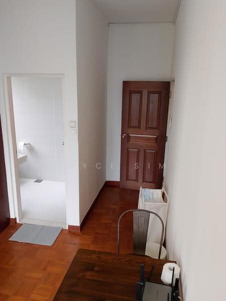 Studio Room for Rent, Telok Kurau, East Coast / Marine Parade, Room Rental, 250 sqft, Bungalow House For Rent, by Joyce Sim, 500279106 - Bathroom - PropertyGuru.com.sg
