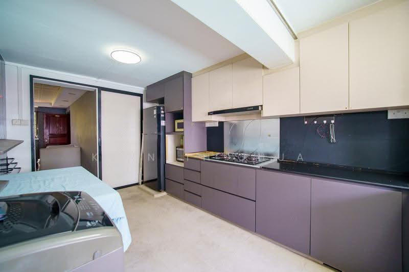 23 Telok Blangah Crescent, 23 Telok Blangah Crescent, Harbourfront / Telok Blangah, 3 Bedrooms, 882 sqft, HDB Flat For Sale, by Kenneth Chua, 500279109 - Kitchen - PropertyGuru.com.sg