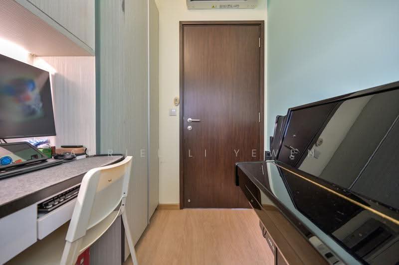 Riverparc Residence, 90 Punggol Drive, Hougang / Punggol / Sengkang, 4 Bedrooms, 1,238 sqft, Condominium For Sale, by Adriel Li Yewen, 500279110 - Study - PropertyGuru.com.sg