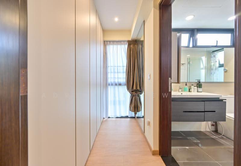 Riverparc Residence, 90 Punggol Drive, Hougang / Punggol / Sengkang, 4 Bedrooms, 1,238 sqft, Condominium For Sale, by Adriel Li Yewen, 500279110 - Corridor - PropertyGuru.com.sg