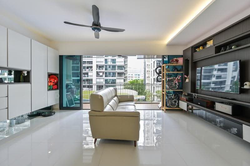 Riverparc Residence, 90 Punggol Drive, Hougang / Punggol / Sengkang, 4 Bedrooms, 1,238 sqft, Condominium For Sale, by Adriel Li Yewen, 500279110 - Living Room - PropertyGuru.com.sg