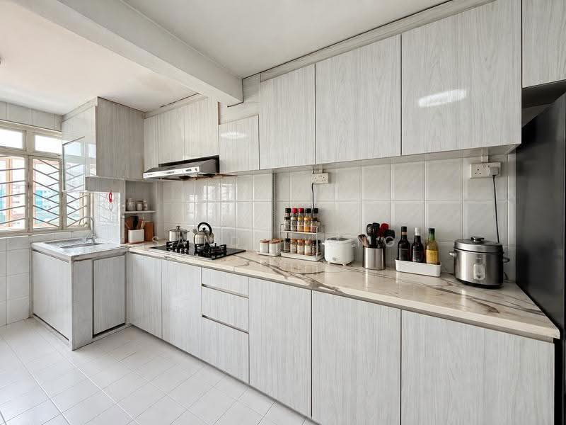 23 Bendemeer Road, 23 Bendemeer Road, Balestier / Toa Payoh, 2 Bedrooms, 732 sqft, HDB Flat For Sale, by Sandy Yong, 500279116 - Kitchen - PropertyGuru.com.sg