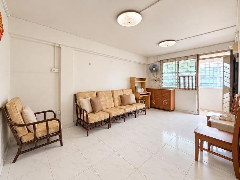23 Bendemeer Road, 23 Bendemeer Road, Balestier / Toa Payoh, 2 Bedrooms, 732 sqft, HDB Flat For Sale, by Sandy Yong, 500279116 - Living Room - PropertyGuru.com.sg