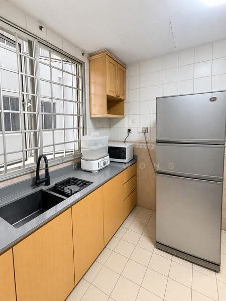 The Bayshore, 34 Bayshore Road, Bedok / Upper East Coast, Room Rental, 120 sqft, Condominium For Rent, by Daryl Wong, 500279118 - Kitchen - PropertyGuru.com.sg