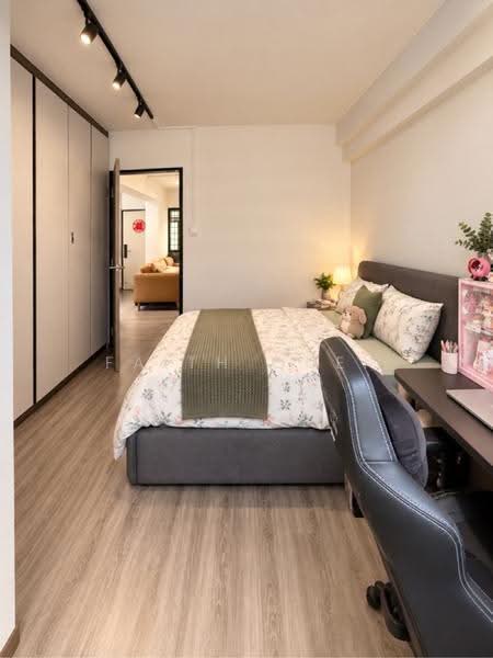 738 Jurong West Street 75, 738 738, Boon Lay / Jurong / Tuas, 3 Bedrooms, 1,130 sqft, HDB Flat For Sale, by Faith Quek, 500279121 - PropertyGuru.com.sg