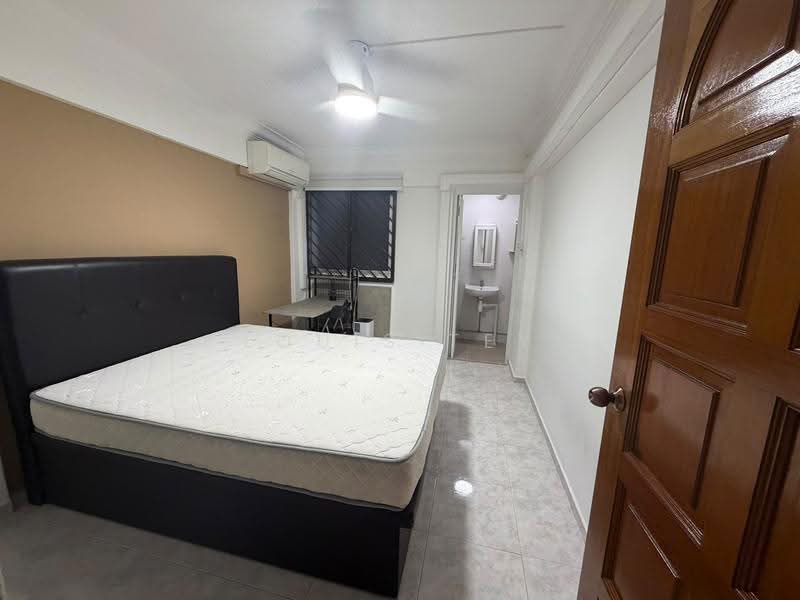 773 Yishun Avenue 3, 773 Yishun Avenue 3, Sembawang / Yishun, Room Rental, 90 sqft, HDB Flat For Rent, by Louis Tey, 500279127 - Bedroom - PropertyGuru.com.sg