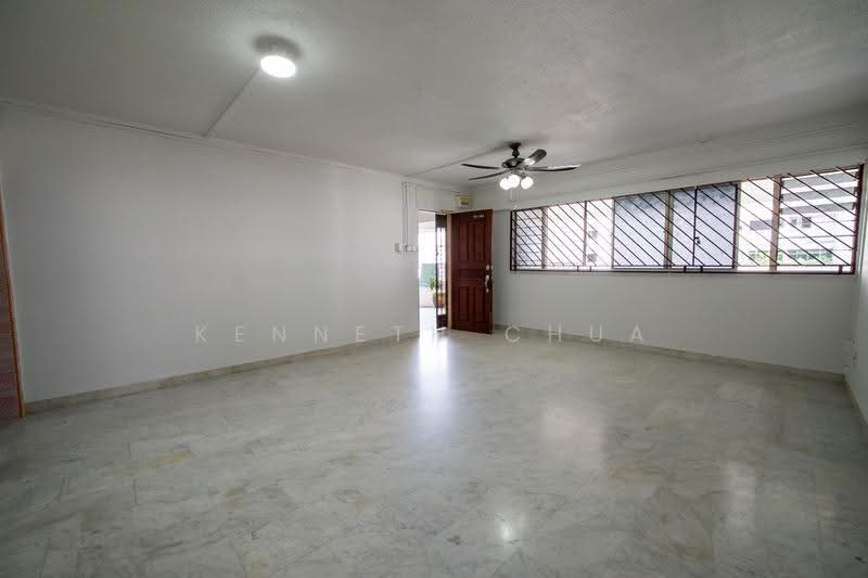 412 Jurong West Street 42, 412 Jurong West Street 42, Boon Lay / Jurong / Tuas, 3 Bedrooms, 1,108 sqft, HDB Flat For Sale, by Kenneth Chua, 500279128 - Living Room - PropertyGuru.com.sg
