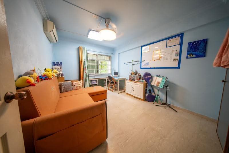 354 Woodlands Avenue 1, 354 Woodlands Avenue 1, Admiralty / Woodlands, 3 Bedrooms, 1,129 sqft, HDB Flat For Sale, by Kenneth Chua, 500279132 - Study - PropertyGuru.com.sg