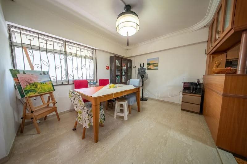 354 Woodlands Avenue 1, 354 Woodlands Avenue 1, Admiralty / Woodlands, 3 Bedrooms, 1,129 sqft, HDB Flat For Sale, by Kenneth Chua, 500279132 - Dining Room - PropertyGuru.com.sg