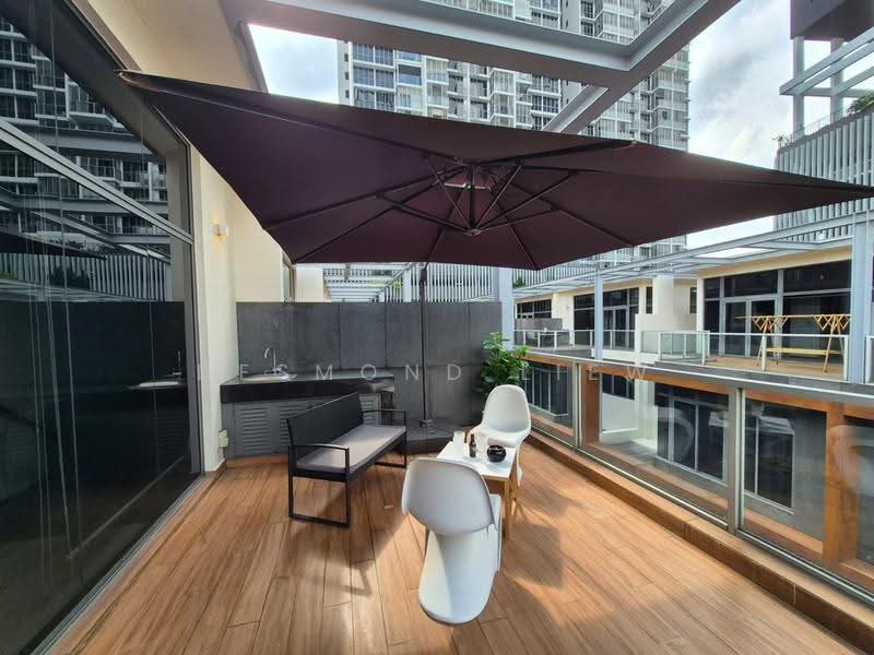 Seahill, West Coast Crescent, Buona Vista / West Coast / Clementi New Town, 5 Bedrooms, 3,574 sqft, Townhouse For Sale, by Desmond Liew, 500279134 - Balcony - PropertyGuru.com.sg