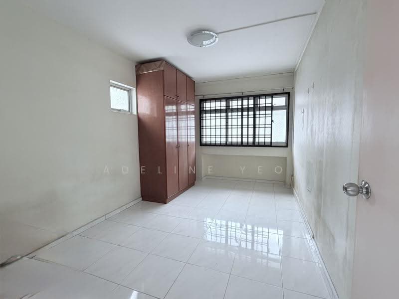 771 Pasir Ris Street 71, 771 Pasir Ris Street 71, Pasir Ris / Tampines, 3 Bedrooms, 1,119 sqft, HDB Flat For Sale, by Adeline Yeo, 500279141 - Bedroom - PropertyGuru.com.sg
