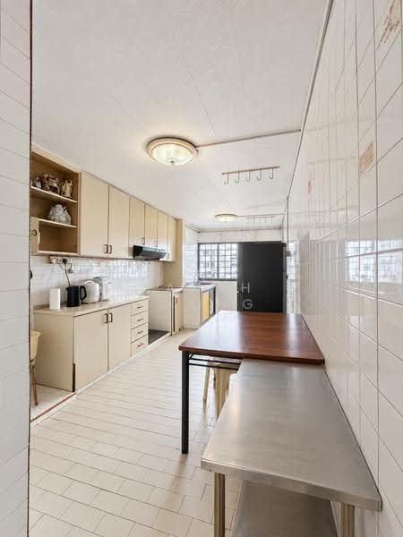414 Hougang Avenue 10, 414 Hougang Avenue 10, Hougang / Punggol / Sengkang, 3 Bedrooms, 980 sqft, HDB Flat For Sale, by Sarah Chong, 500279143 - PropertyGuru.com.sg