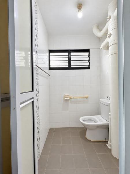 414 Hougang Avenue 10, 414 Hougang Avenue 10, Hougang / Punggol / Sengkang, 3 Bedrooms, 980 sqft, HDB Flat For Sale, by Sarah Chong, 500279143 - PropertyGuru.com.sg