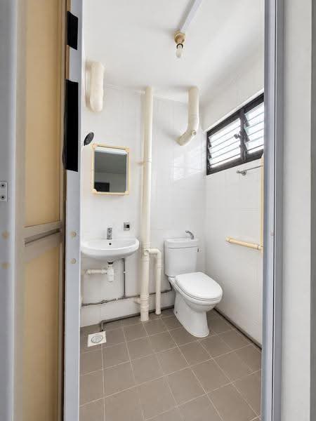 414 Hougang Avenue 10, 414 Hougang Avenue 10, Hougang / Punggol / Sengkang, 3 Bedrooms, 980 sqft, HDB Flat For Sale, by Sarah Chong, 500279143 - PropertyGuru.com.sg