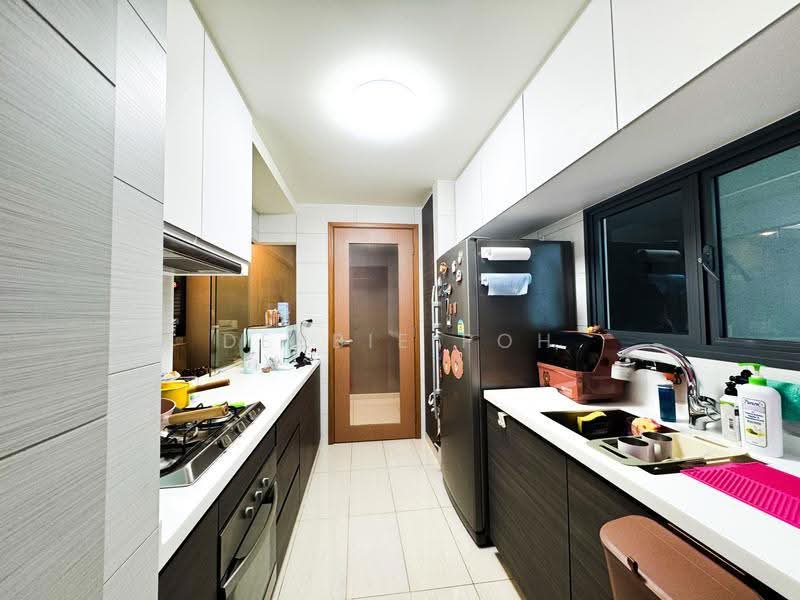Belysa, 57 Pasir Ris Drive 1, Pasir Ris / Tampines, 3 Bedrooms, 947 sqft, Condominium For Sale, by Debbie Poh, 500279154 - Kitchen - PropertyGuru.com.sg