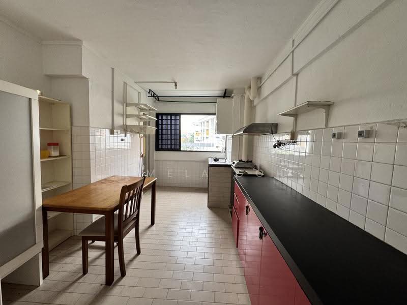 203 Serangoon Central, 203 Serangoon Central, Hougang / Punggol / Sengkang, 2 Bedrooms, 689 sqft, HDB Flat For Sale, by Pamela Goh, 500279167 - Kitchen - PropertyGuru.com.sg