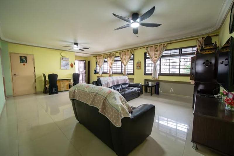624 Senja Road, 624 Senja Road, Dairy Farm / Bukit Panjang / Choa Chu Kang, 3 Bedrooms, 1,183 sqft, HDB Flat For Sale, by Kenneth Chua, 500279176 - Living Room - PropertyGuru.com.sg