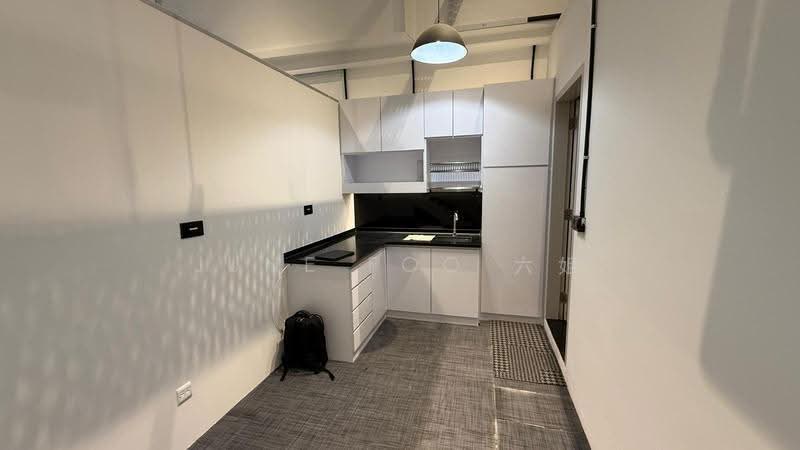 CT Hub 2, 114 Lavender Street, Balestier / Toa Payoh, 1,884 sqft, Light Industrial (B1) For Rent, by June Foo 六姐, 500279177 - Kitchen - CommercialGuru.com.sg