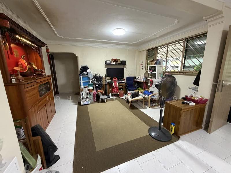 308 Yishun Ring Road, 308 Yishun Ring Road, Sembawang / Yishun, 3 Bedrooms, 1,119 sqft, HDB Flat For Sale, by Johnson Leong, 500279178 - Living Room - PropertyGuru.com.sg