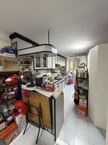 308 Yishun Ring Road, 308 Yishun Ring Road, Sembawang / Yishun, 3 Bedrooms, 1,119 sqft, HDB Flat For Sale, by Johnson Leong, 500279178 - Kitchen - PropertyGuru.com.sg