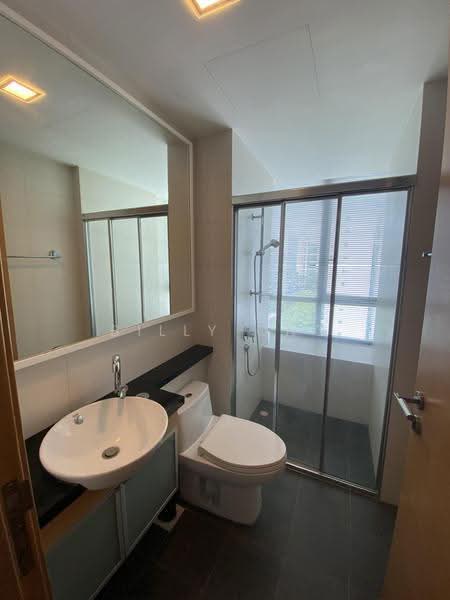 Casa Merah, 50 Tanah Merah Kechil Avenue, Bedok / Upper East Coast, Room Rental, 100 sqft, Condominium For Rent, by Billy Ong, 500279183 - Bathroom - PropertyGuru.com.sg