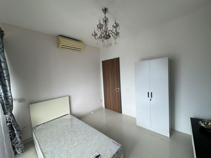 Casa Merah, 50 Tanah Merah Kechil Avenue, Bedok / Upper East Coast, Room Rental, 100 sqft, Condominium For Rent, by Billy Ong, 500279183 - Bedroom - PropertyGuru.com.sg