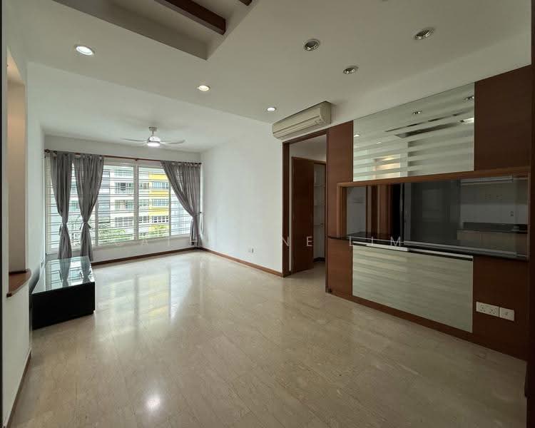Sunglade, 1 Serangoon Avenue 2, Hougang / Punggol / Sengkang, 3 Bedrooms, 1,238 sqft, Condominium For Rent, by Catherine Lim, 500279188 - Living Room - PropertyGuru.com.sg