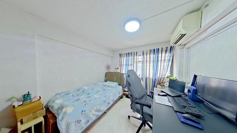 24 Telok Blangah Crescent, 24 Telok Blangah Crescent, Harbourfront / Telok Blangah, 3 Bedrooms, 82 sqft, HDB Flat For Sale, by Tan Yi Ting, 500279217 - Bedroom - PropertyGuru.com.sg