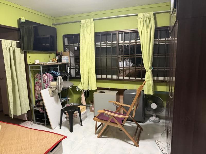 618 Choa Chu Kang North 7, 618 Choa Chu Kang North 7, Dairy Farm / Bukit Panjang / Choa Chu Kang, 3 Bedrooms, 1,119 sqft, HDB Flat For Rent, by R Parthiban, 500279220 - Bedroom - PropertyGuru.com.sg