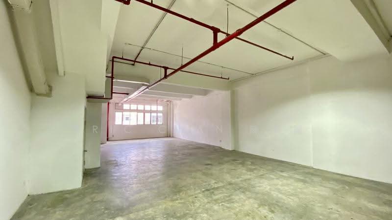 Kb Industrial Building, 10 Kaki Bukit Road 1, Eunos / Geylang / Paya Lebar, 4,542 sqft, Factory / Workshop (B2) For Rent, by Eric Chan 陳鴻運, 500279222 - Interior - CommercialGuru.com.sg
