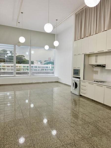 Soho2 @ Central, 12 Eu Tong Sen Street, Boat Quay / Raffles Place / Marina, 592 sqft, Office For Rent, by Audrey Leow, 500279223 - Kitchen - CommercialGuru.com.sg