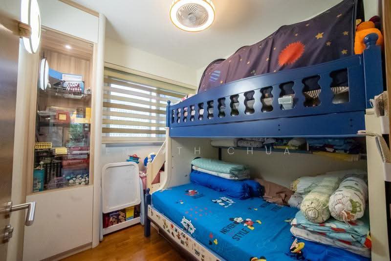 The Santorini, 29 Tampines Street 86, Pasir Ris / Tampines, 5 Bedrooms, 1,367 sqft, Condominium For Rent, by Kenneth Chua, 500279234 - Bedroom - PropertyGuru.com.sg