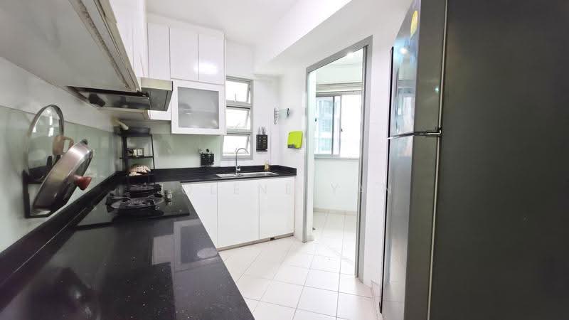 273A Punggol Place, 273A Punggol Place, Hougang / Punggol / Sengkang, 3 Bedrooms, 1,033 sqft, HDB Flat For Sale, by Jolene Yan, 500279241 - Kitchen - PropertyGuru.com.sg