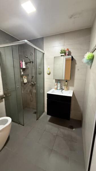 Cascadale, 732 Upper Changi Road East, Bedok / Upper East Coast, Room Rental, 90 sqft, Condominium For Rent, by Linda Ho, 500279243 - Bathroom - PropertyGuru.com.sg